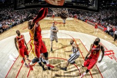 开云电竞-中国男篮球员展现良好职业态度 训练全情投入，中国男篮训练情况